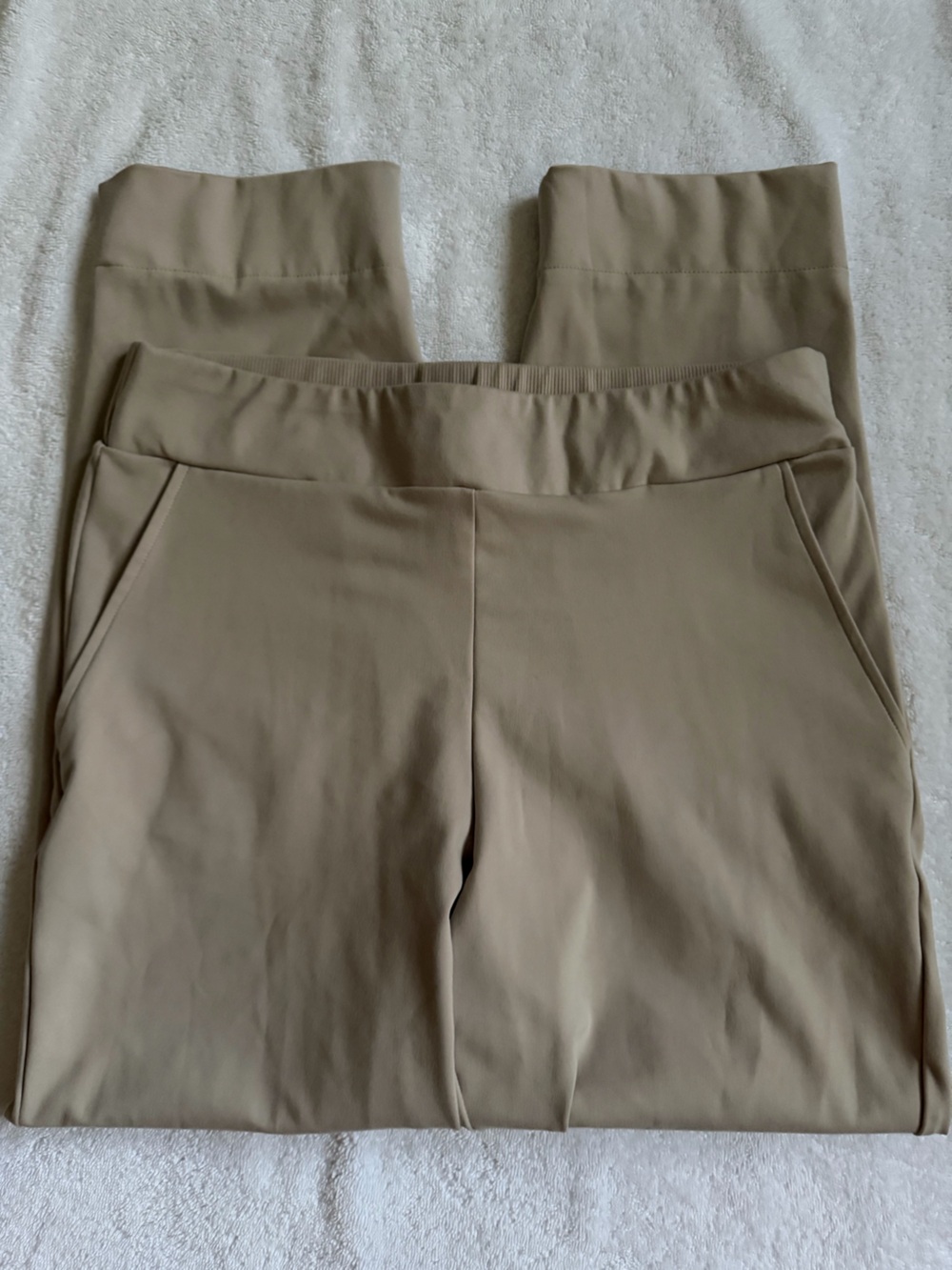 Rachel Zoe Cropped Pull-On Pants in Tan
